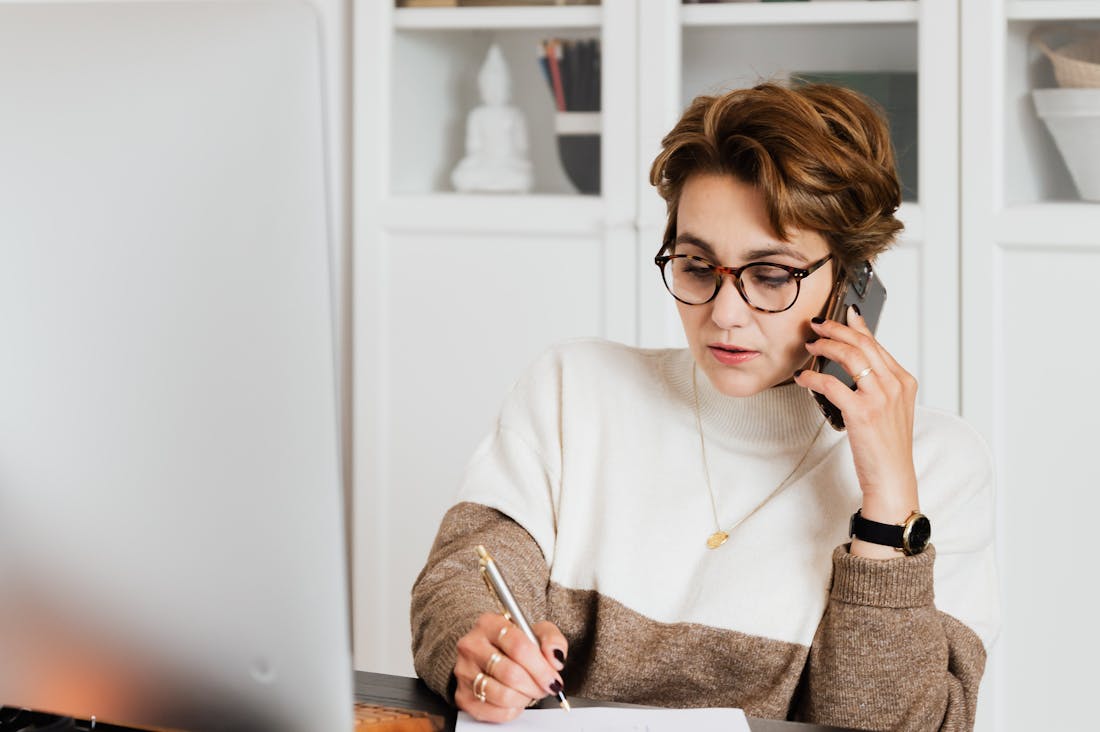 Tech Gadgets Revolutionizing Everyday Life and Productivity Image 3