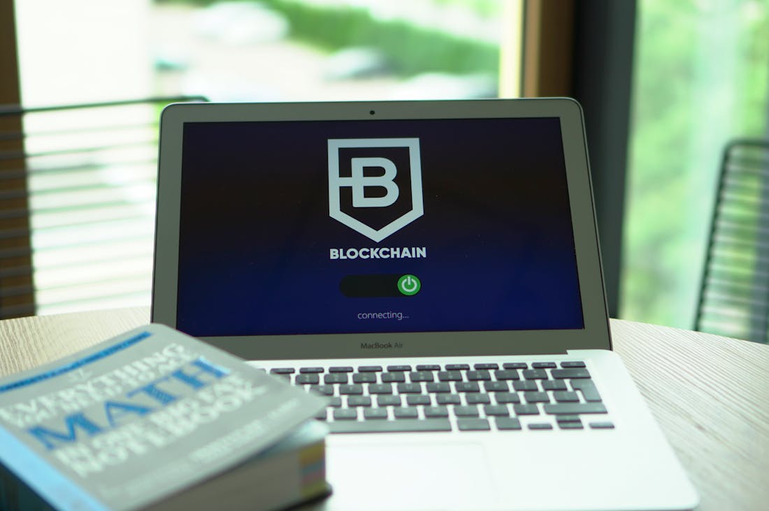 Tech Trends Reshaping Home Offices in the Modern Era Image 3