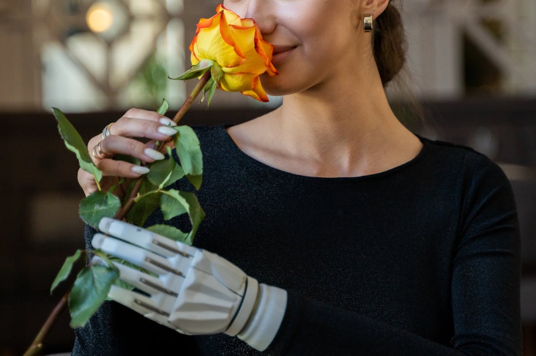 Tech Trends Shaping Our Lives: From Artificial Intelligence to Quantum Computing Image 3