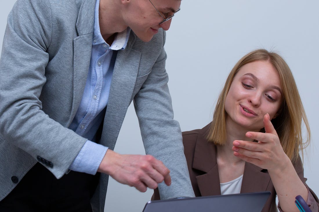 Tech Trends Shaping Tomorrow’s Workplace Environment Image 2