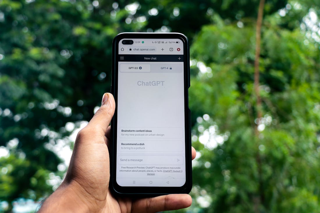 Tech Trends to Watch: Innovations Reshaping Daily Life Image 1