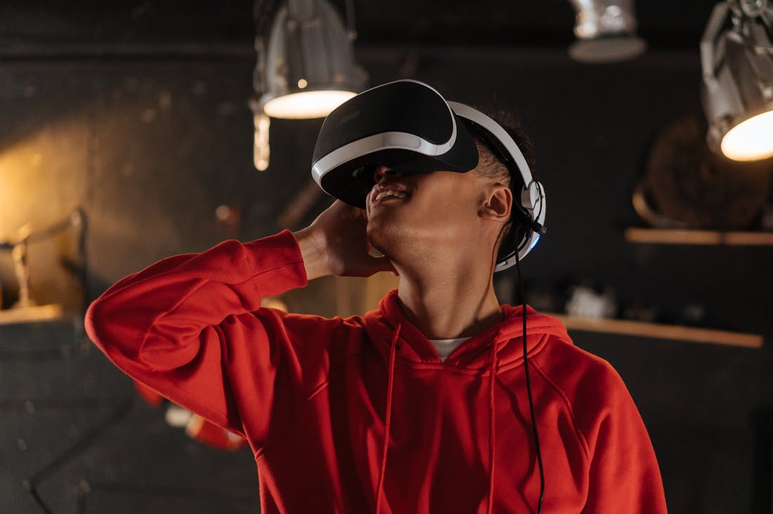 Technological Innovations Reshaping Travel Experiences in 2023 Image 1