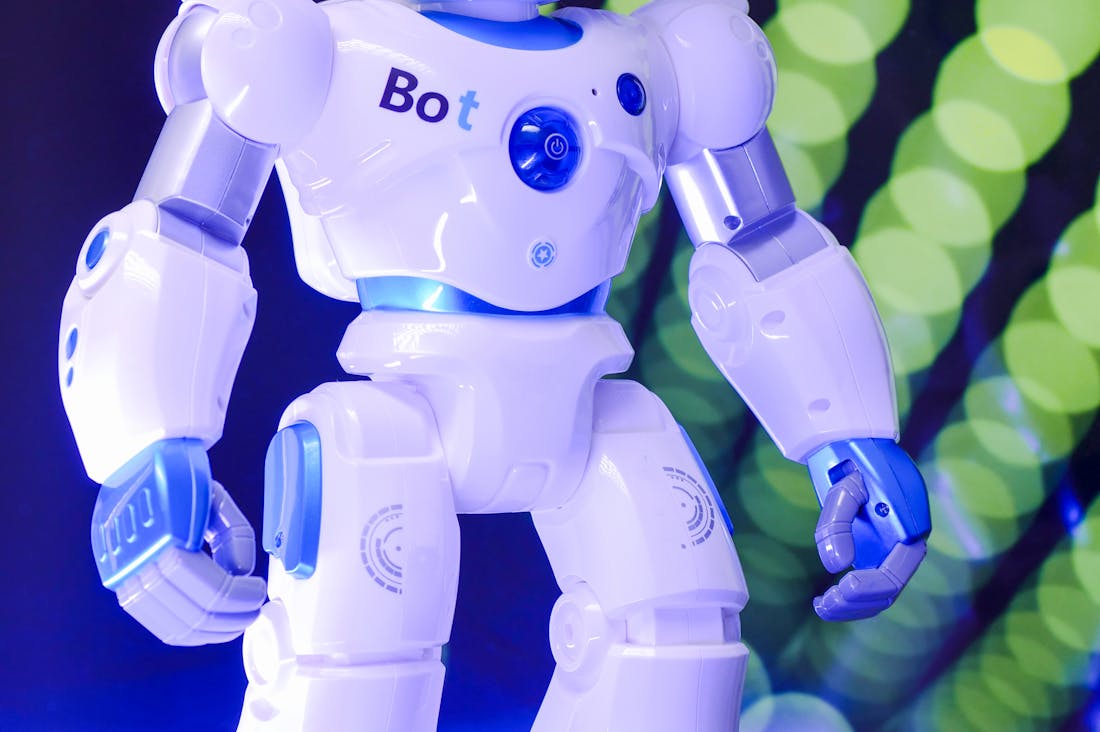 Technological Trends Redefining Our Lives: Embracing Innovations for a Better Tomorrow Image 3