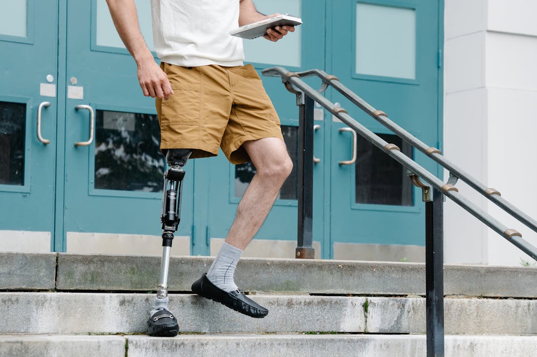 The Art of Digital Detox: Finding Balance in a Screen-Obsessed World Image 2