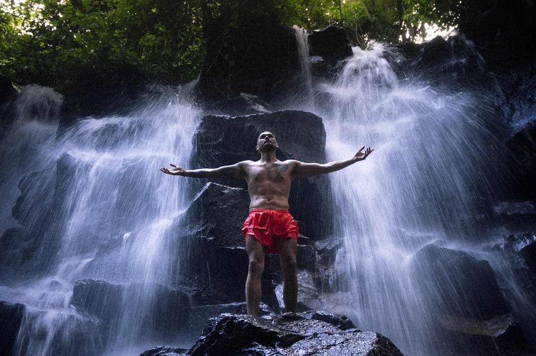 The Art of Mindful Living: How to Cultivate Presence in a Fast-Paced World Image 3