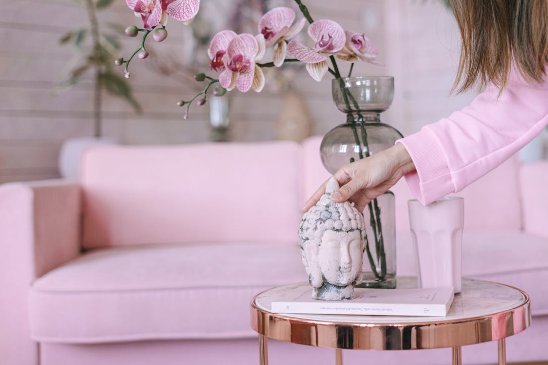 The Art of Mindful Living: Incorporating Simplicity and Gratitude into Your Everyday Life Image 1