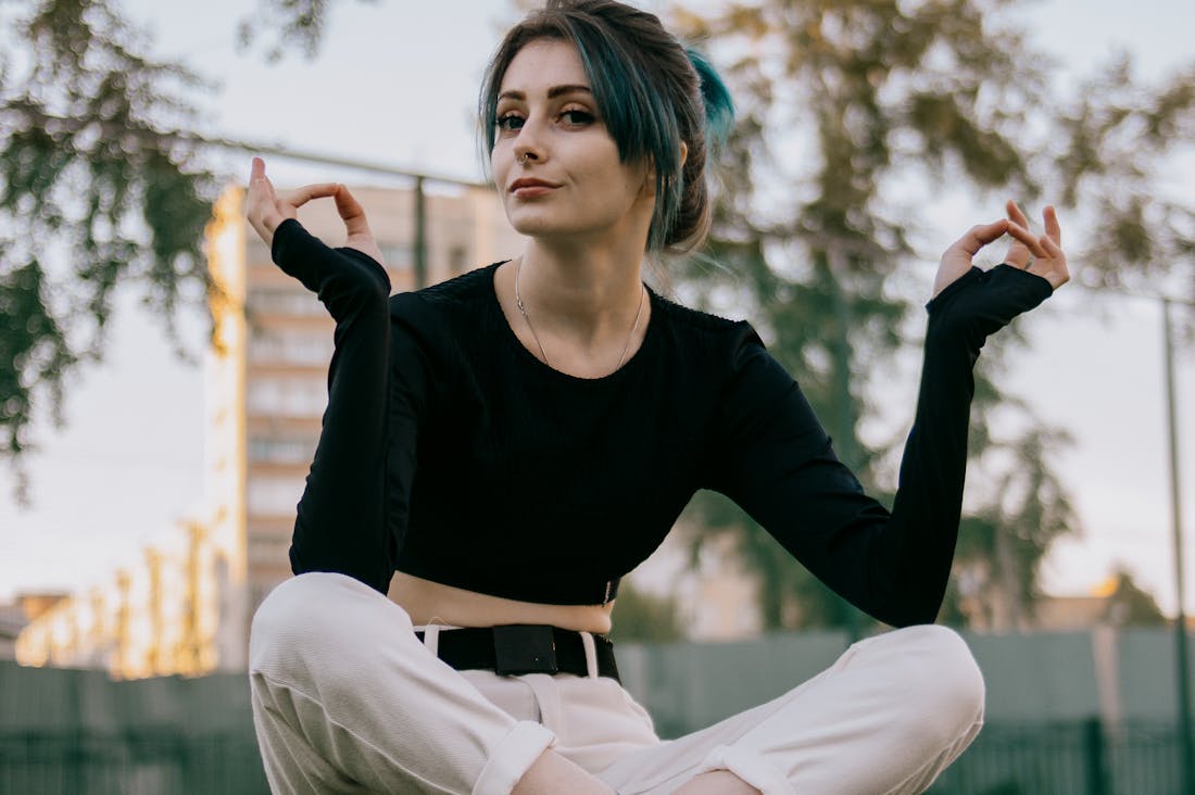 The Art of Mindful Living: Incorporating Wellness, Time Management, and Connectivity in Everyday Life Image 3