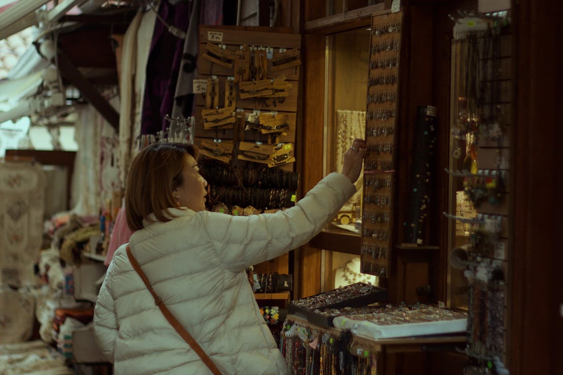 The Art of Mindful Travel: Discovering Yourself Through the Journey Image 3