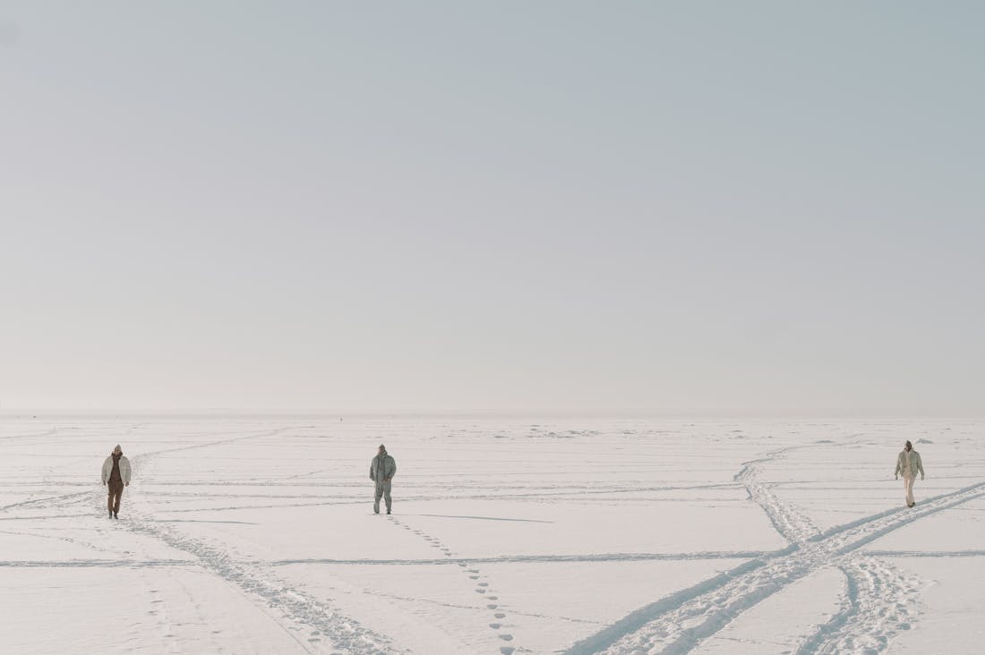 The Art of Minimalism: Redefining Simplicity in a Complex World Image 3