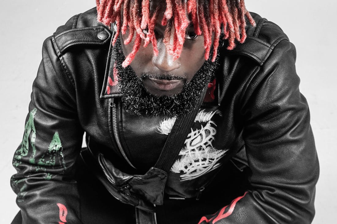 The Art of Personal Style: Curating a Wardrobe that Reflects Your True Self Image 3