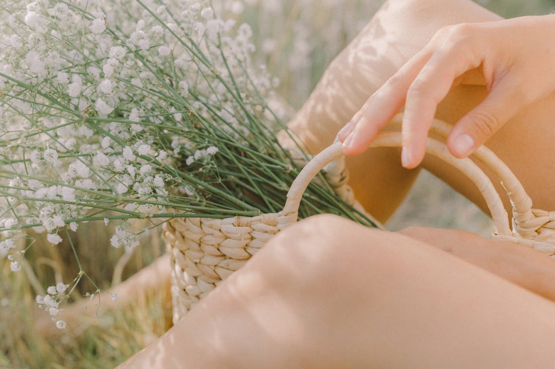 The Art of Simply Living: Finding Joy and Fulfillment Through Minimalism and Mindfulness Image 3