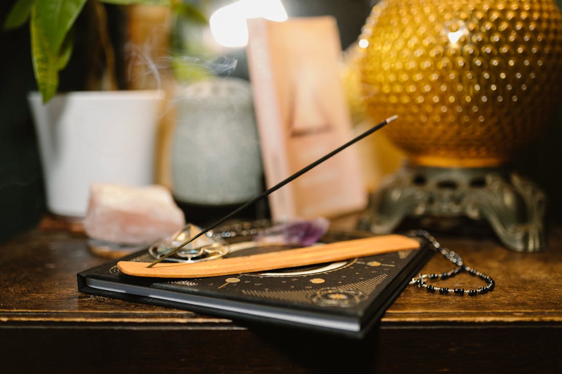 The Art of Work-Life Balance: Strategies for Fullfillment in a Hustle Culture Image 1