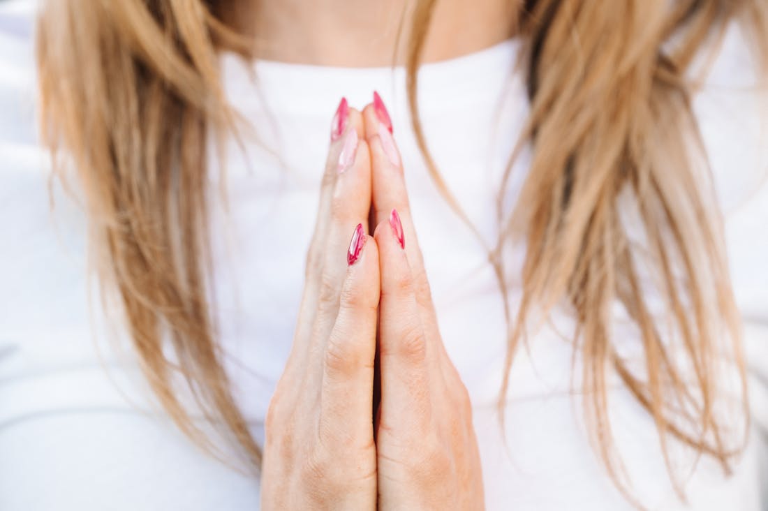 The Balance Between Technology and Mental Health: Navigating the Digital Era with Mindfulness Image 1