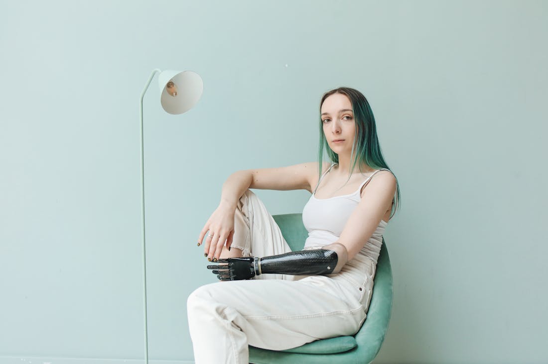 The Balance of Innovation and Tradition: How Tech and Crafts Coexist in Our Society Image 3