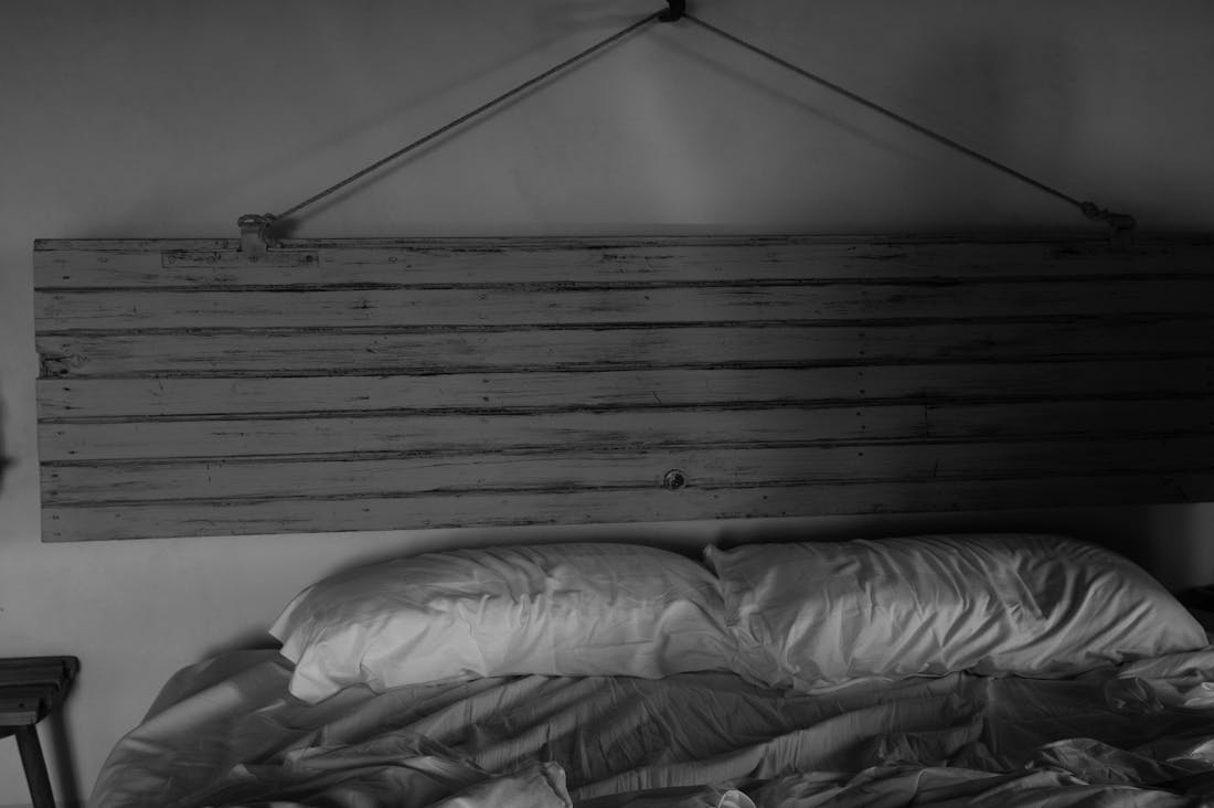 The Benefits of a Consistent Sleep Routine for Optimal Health Image 2