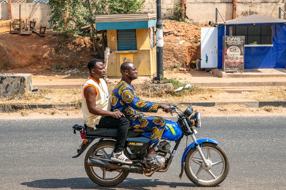 The Digital Nomad Lifestyle: Balancing Work and Adventure in a Tech-Driven World Image 3