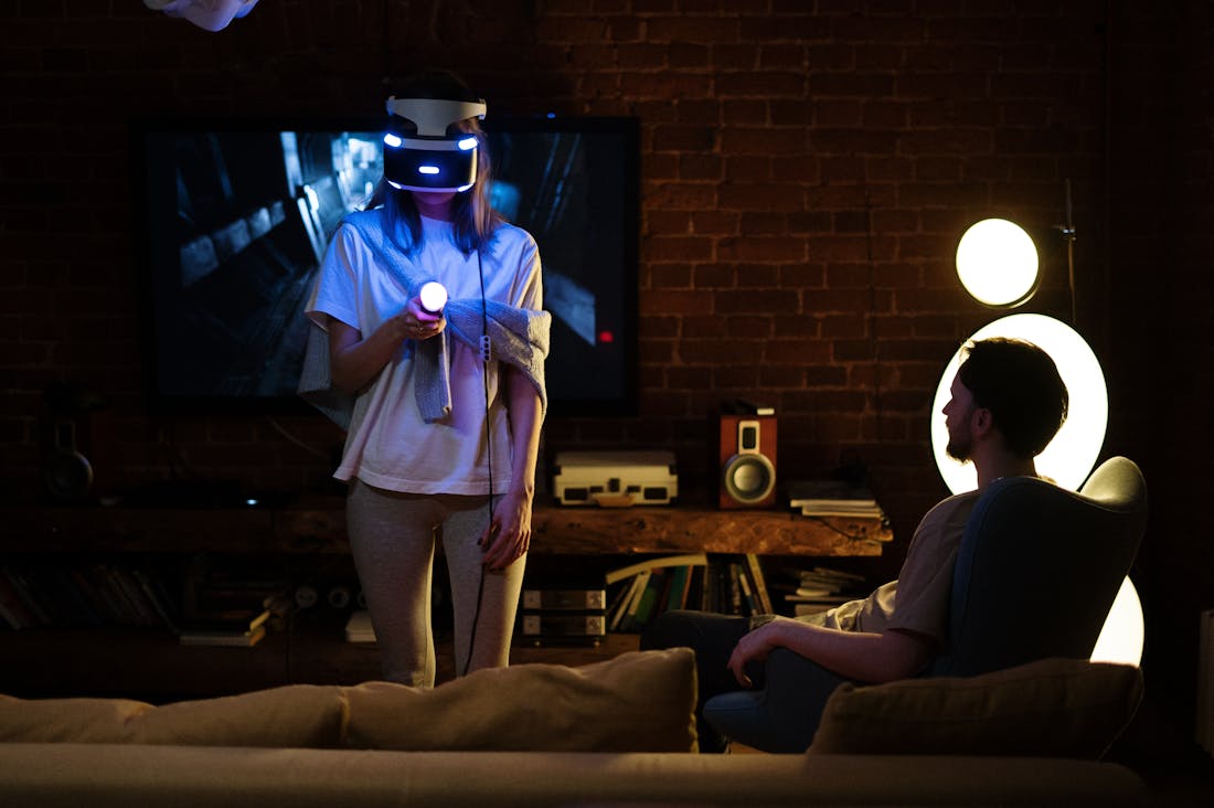 The Digital Transformation of Everyday Life: Embracing Technology for a Smarter Lifestyle Image 1