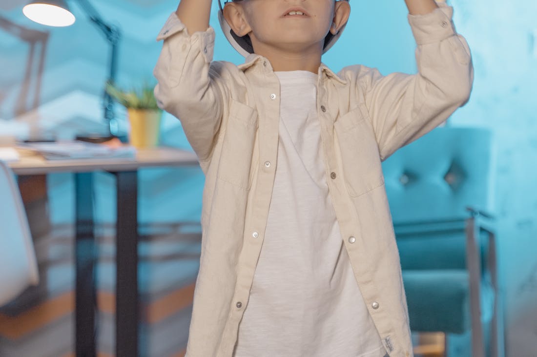 The Evolution of Technology in Everyday Life: How Gadgets Shape Our World Image 3