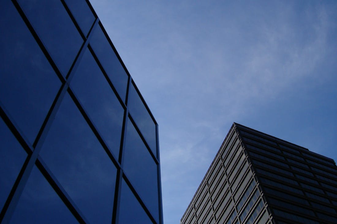 The Financial Freedom Blueprint: Essential Tips for Millennials to Achieve Long-term Wealth and Stability Image 3