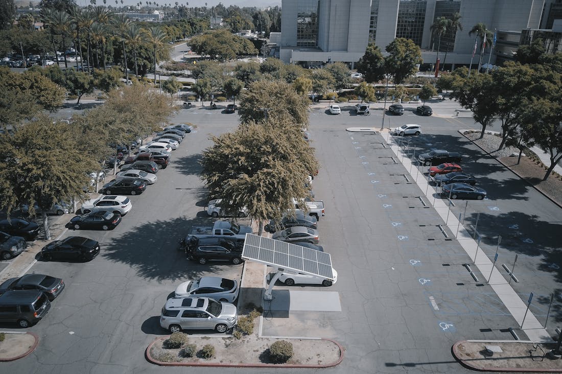 The Future of Auto Technology: Innovations Shaping the Driving Experience