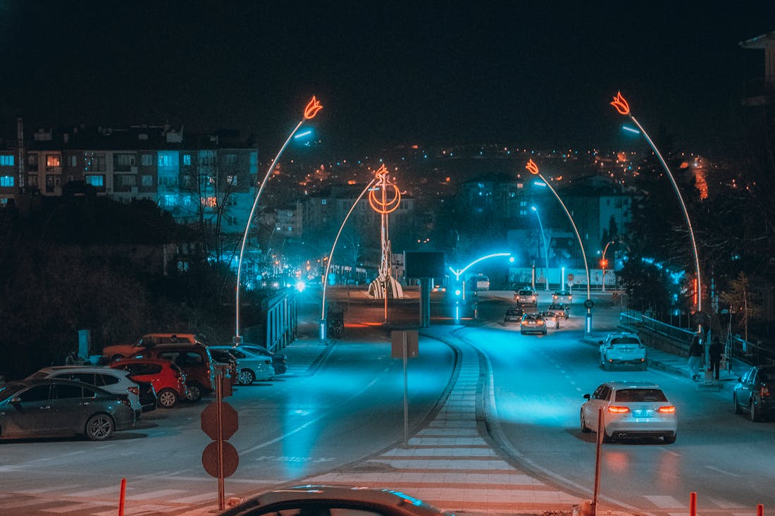 The Future of Driving: How Electric Vehicles are Transforming Our Lives and Environment Image 1