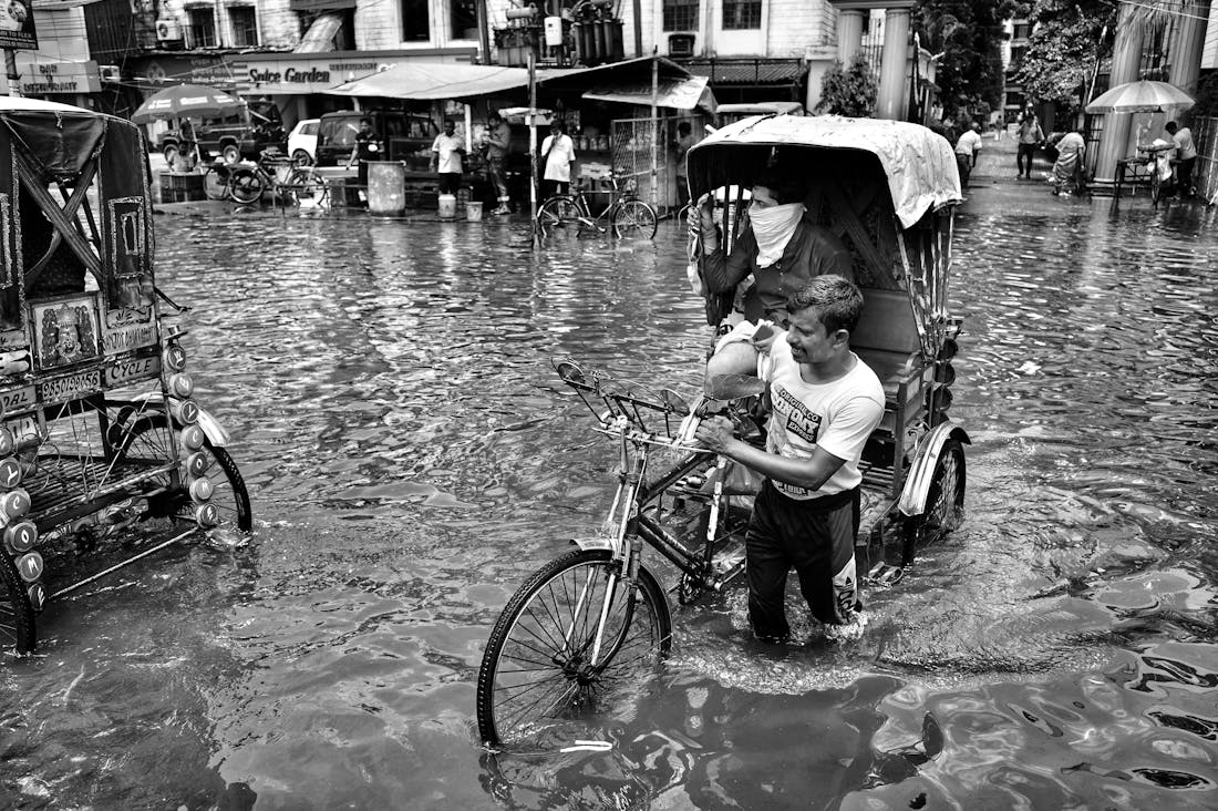 The Future of Electric Vehicles: Innovations Shaping the Auto Industry Image 3