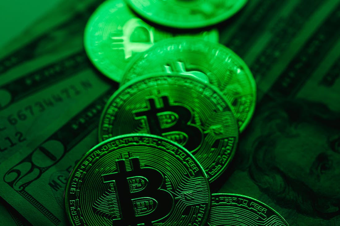 The Future of Finance: Understanding the Impact of Digital Trends on Personal Financial Strategies Image 1