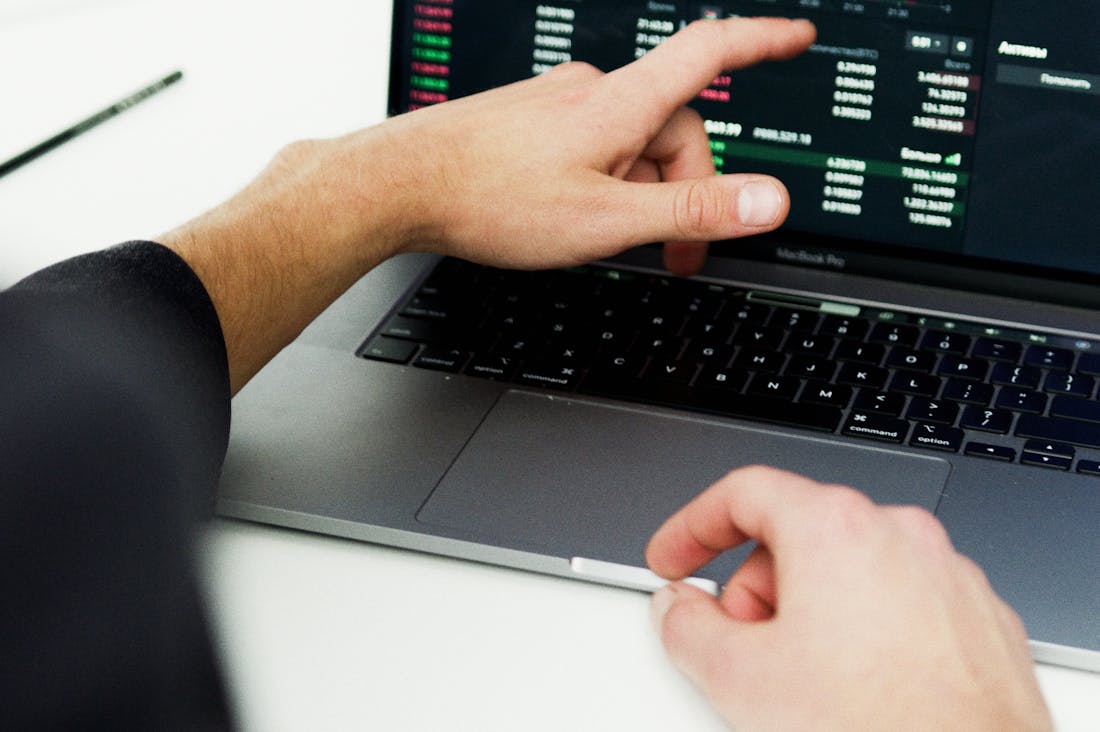 The Future of Personal Finance: Embracing Digital Trends for a Sustainable Financial Journey Image 1