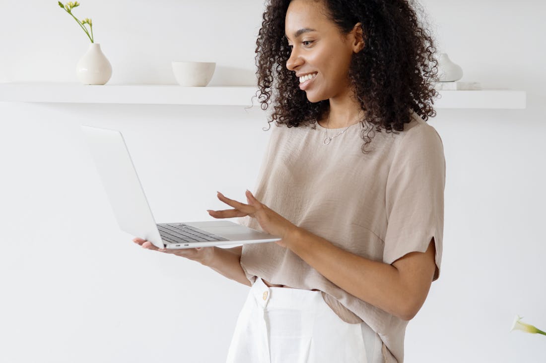 The Intersection of Style and Technology: How Innovations Are Influencing Fashion Trends Image 1