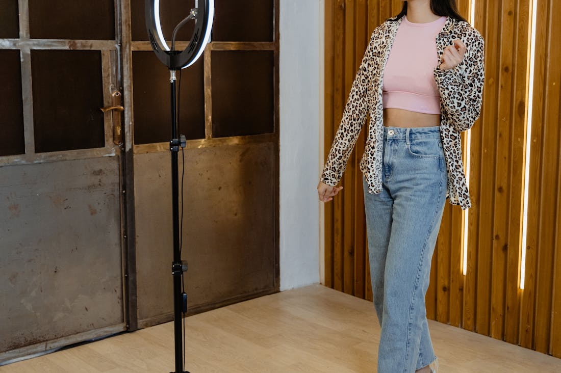 The Intersection of Style and Technology: How Innovations Are Influencing Fashion Trends Image 2