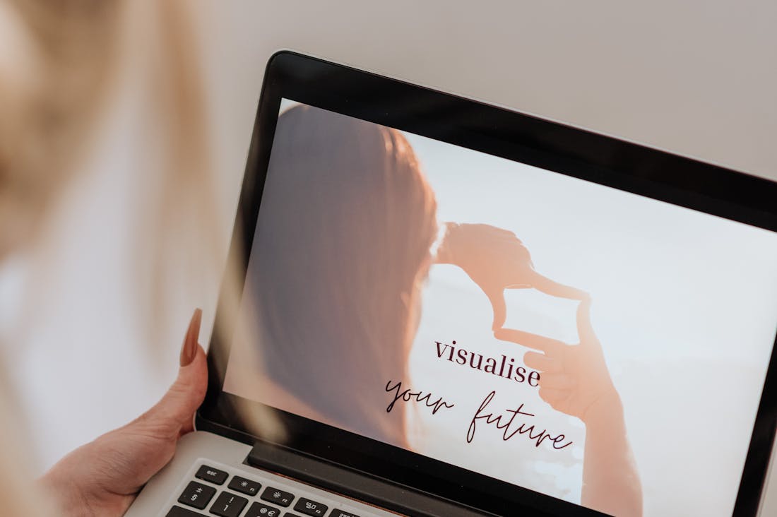 The Intersection of Technology and Lifestyle: Embracing Innovation for a Balanced Life Image 3