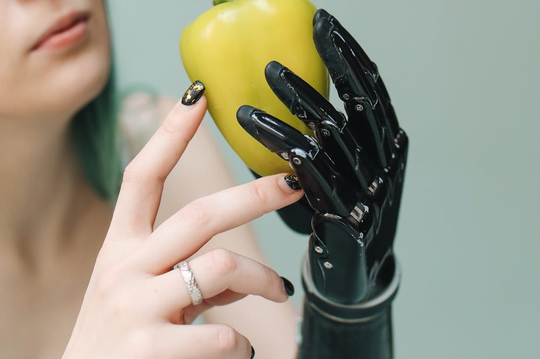 The Intersection of Wellness and Technology: How Modern Innovations are Transforming Health Practices Image 2