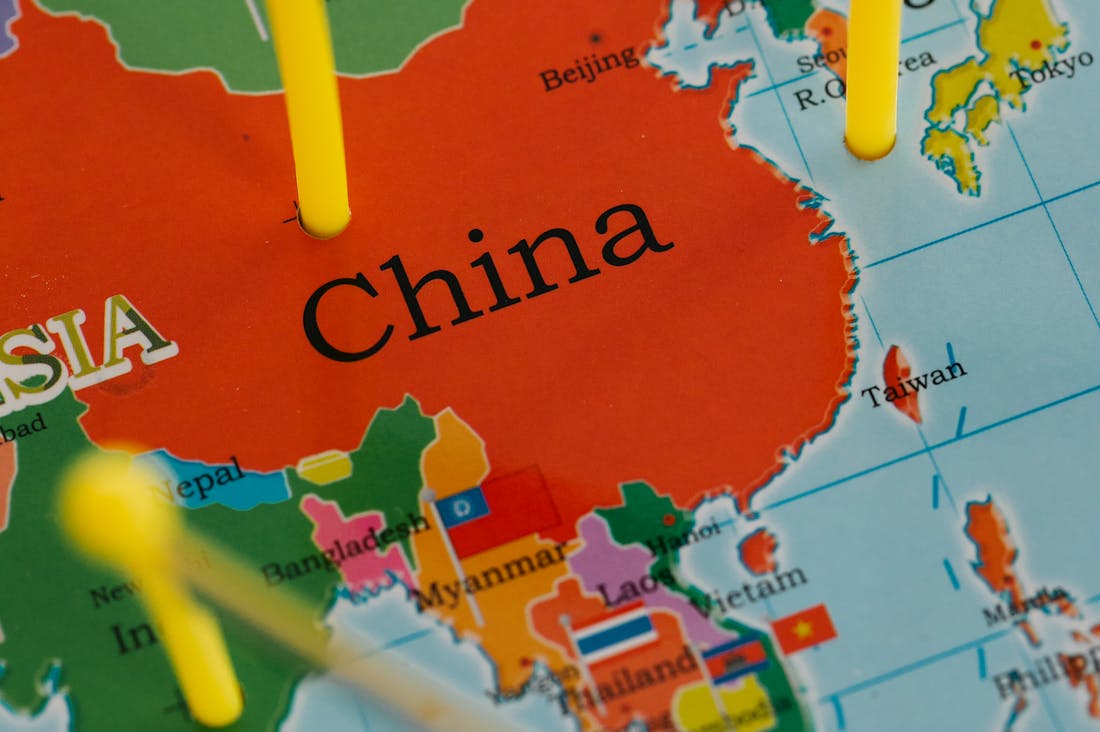 The Joys of Travel: Exploring Diverse Cultures, Gastronomy, and Unforgettable Experiences Image 1