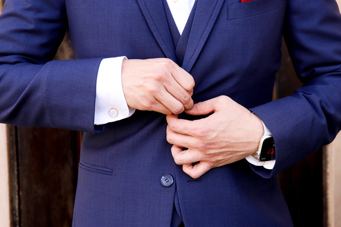 The Modern Man’s Guide: Balancing Personal Style, Grooming, and Wellness Practices Image 2