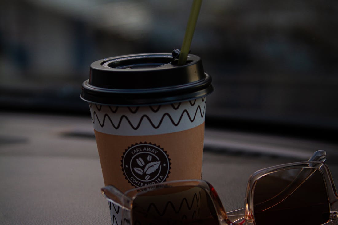 The Modern Voyager: Sustainable Travel Practices, Essential Gadgets, and Financial Tips for the Avid Explorer Image 1