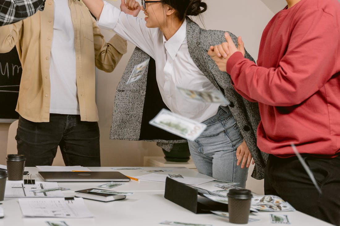 The Road to Financial Freedom: How Smart Money Habits Can Transform Your Life Image 2