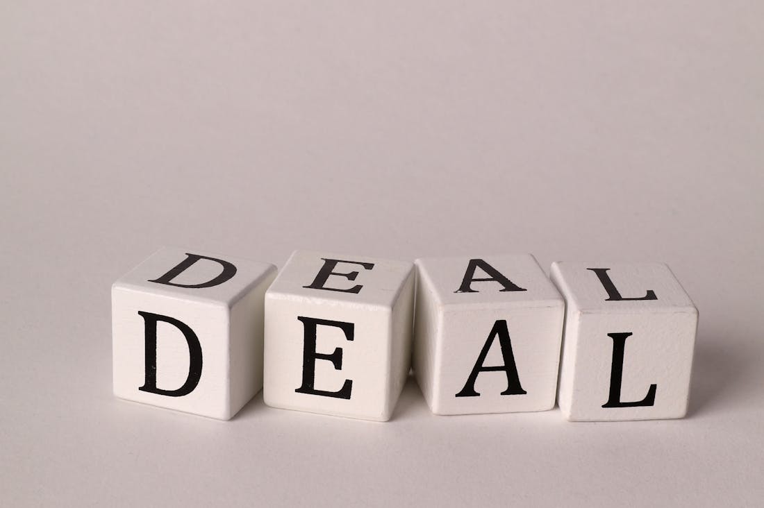 The Role of Mindfulness in Financial Wellness: Strategies for a Balanced Financial Life Image 1