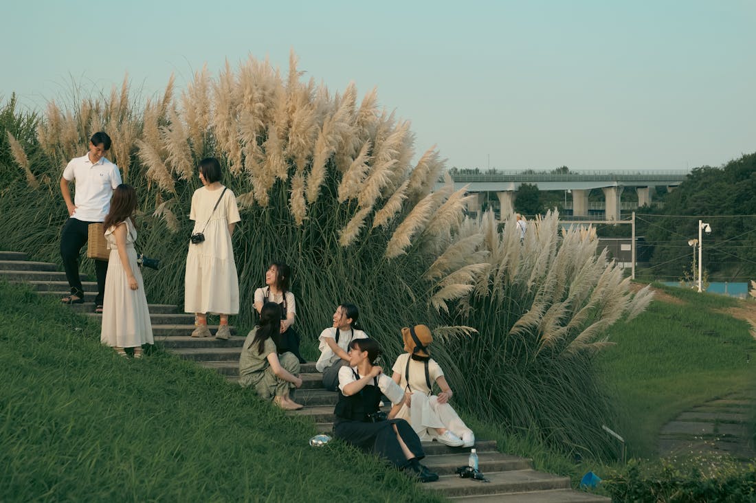 The Tech-Driven Traveler: How Innovations Are Reimagining Exploration and Connection Image 2