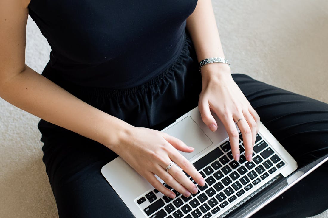 The Technological Frontier: Exploring the Impact of AI on Our Everyday Lives Image 2