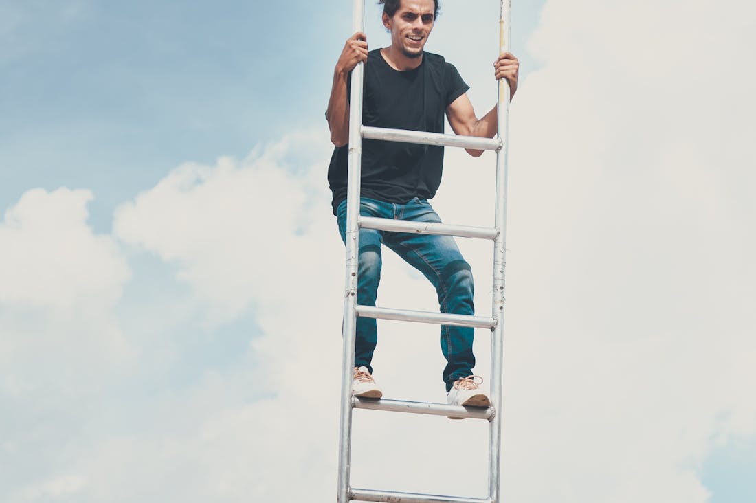 Tips for Building Wealth through Smart Investment Choices Image 2