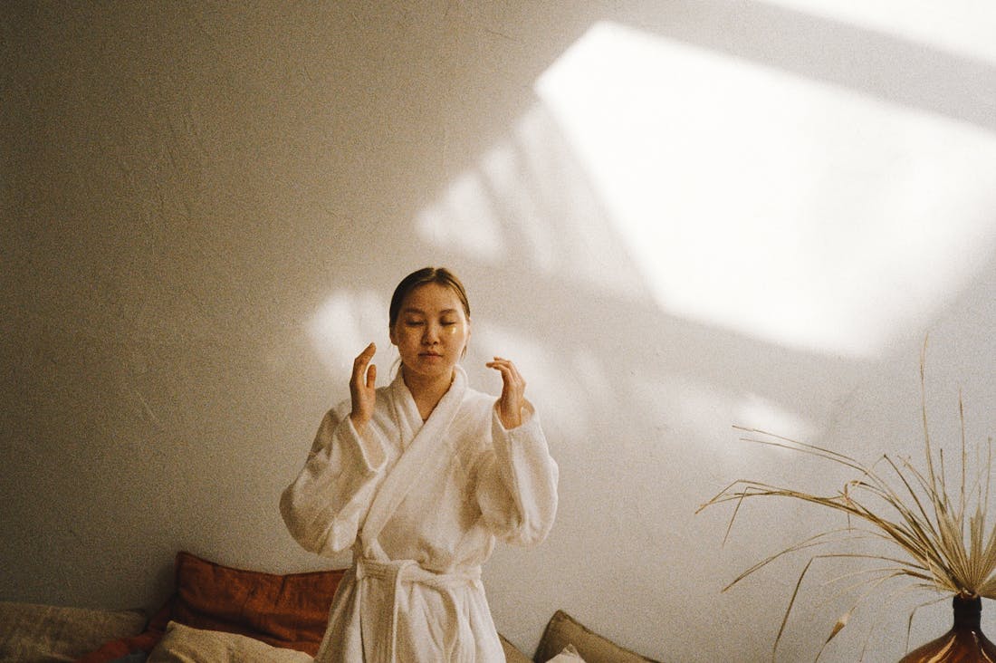 Transform Your Morning Routine for Enhanced Well-Being and Productivity Image 3