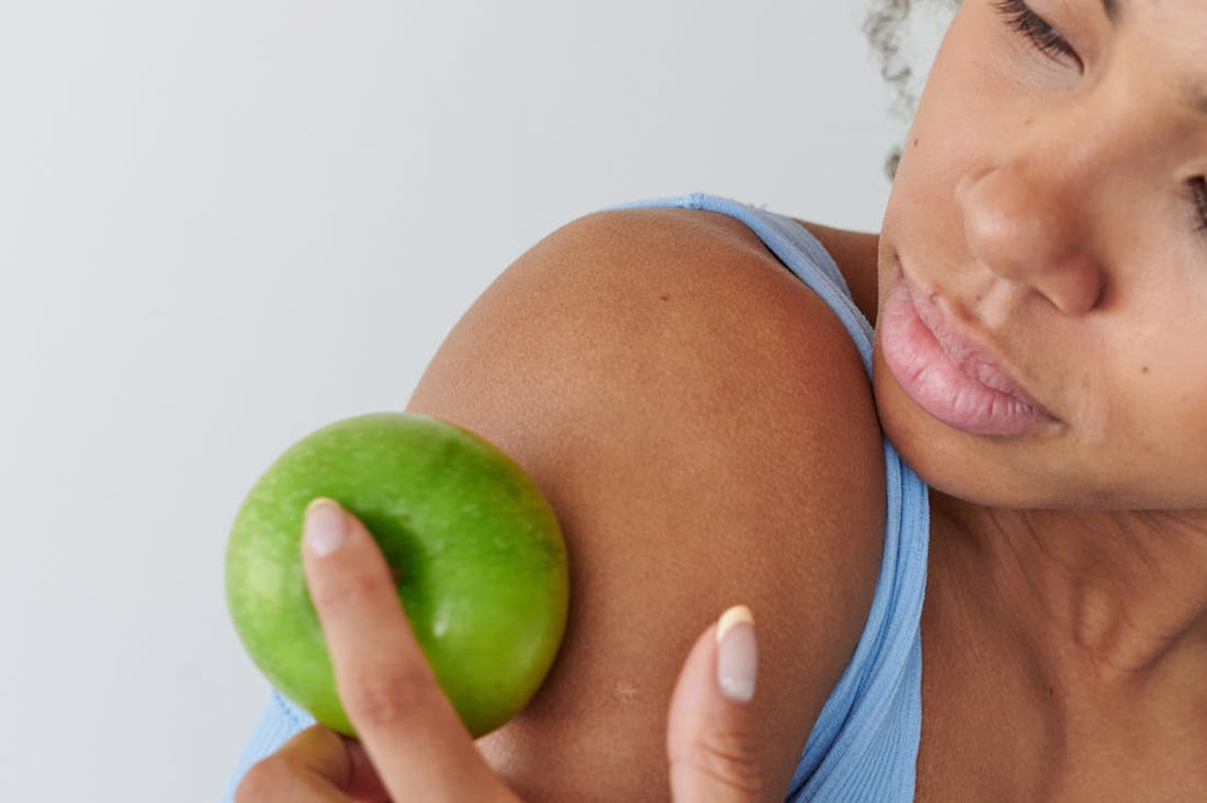Transforming Health Routines with Mindfulness and Nutrition Strategies Image 2