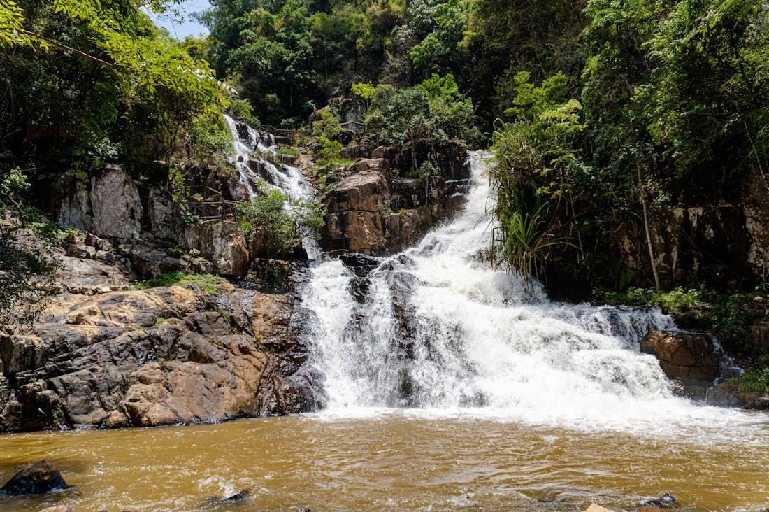Transforming Travel Experiences with Sustainable Practices and Eco-Tourism Image 1