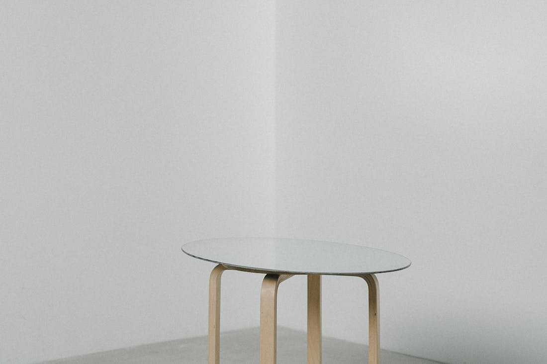 Transforming Your Space: Design Ideas for Minimalist Living Image 1