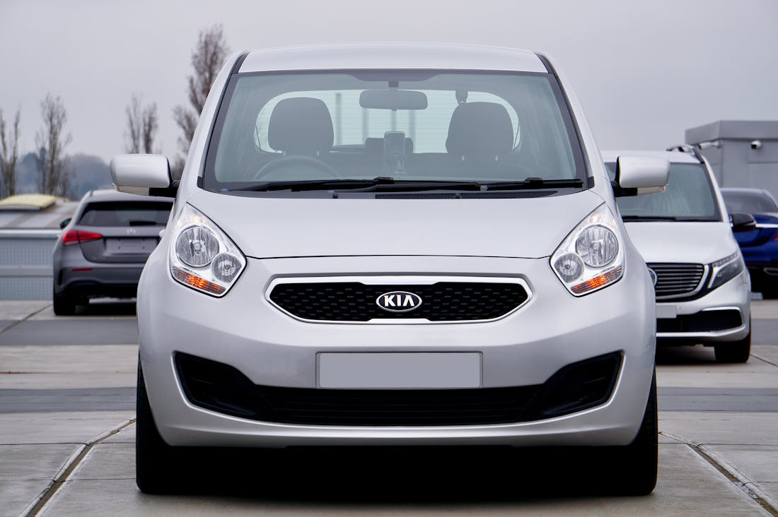 Travel Strategies for Budget-Conscious Adventurers Image 1