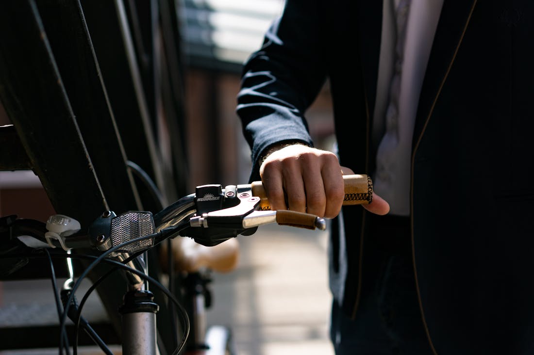 Travel Strategies for Immersive and Authentic Cultural Experiences Image 3