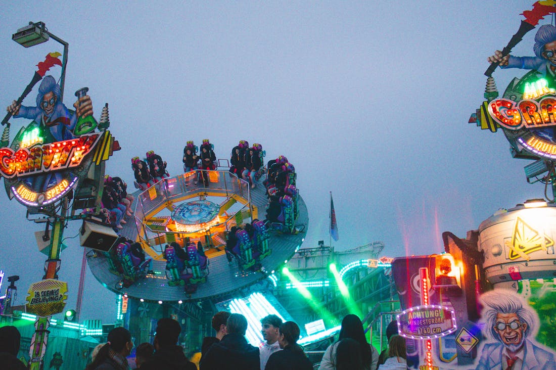 Travel Tips for Planning a Memorable Family Vacation Image 2