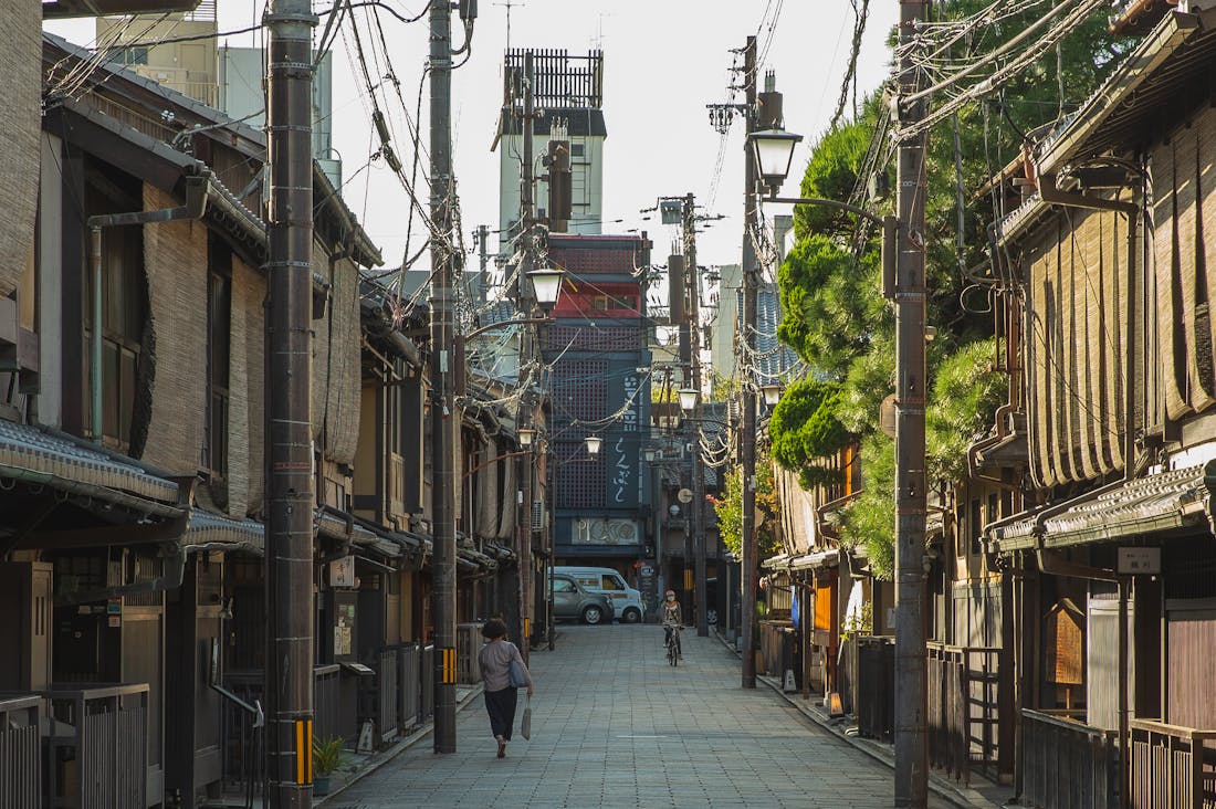 Travel Trends Shaping the Future of Global Adventures Image 1