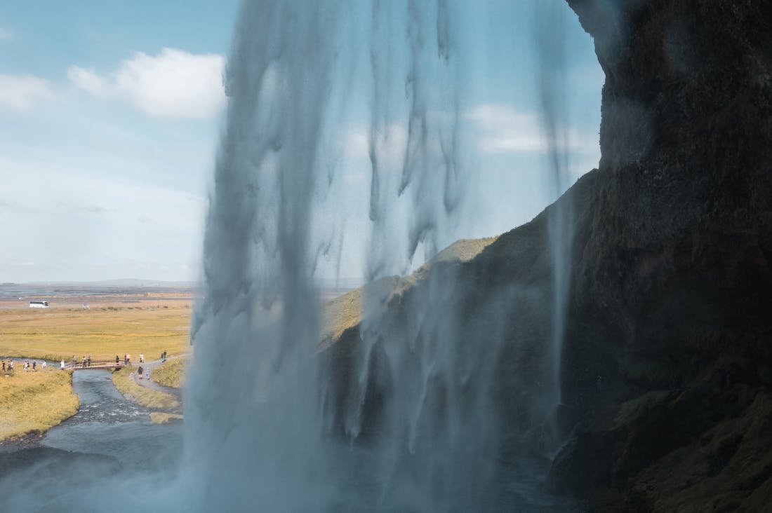 Traveling Beyond Borders: Understanding Cultural Diversity and Its Role in Global Exploration Image 3