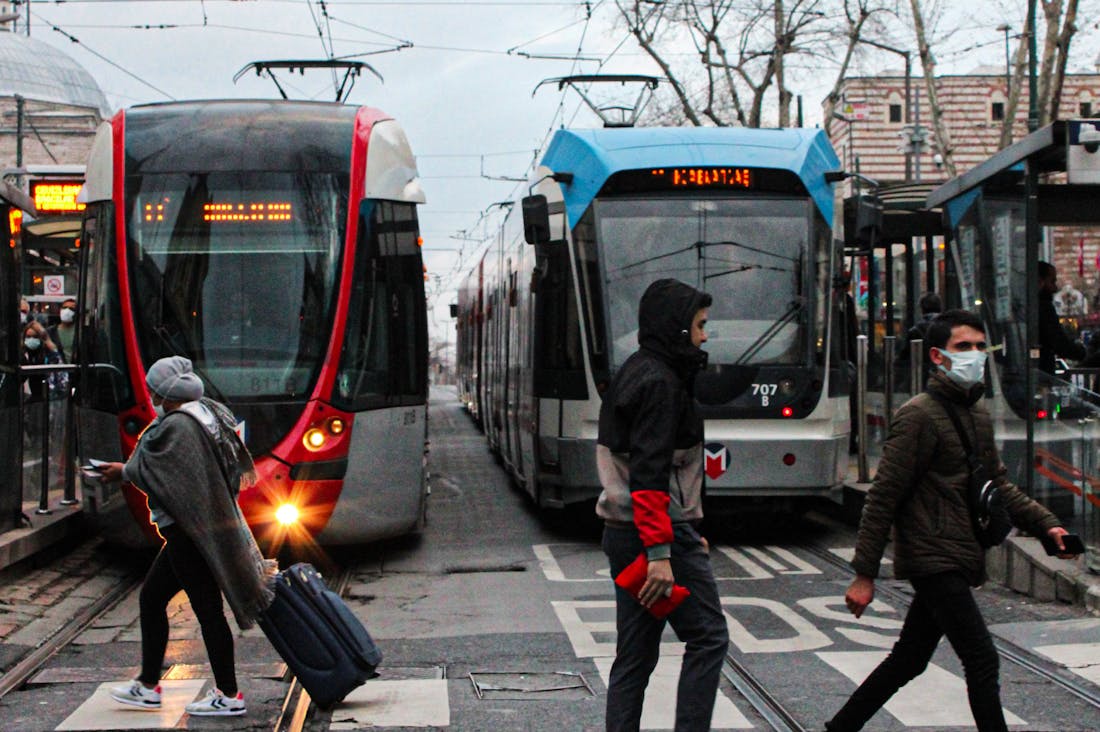 Traveling Efficiently: Tips for Stress-Free Adventures Image 3